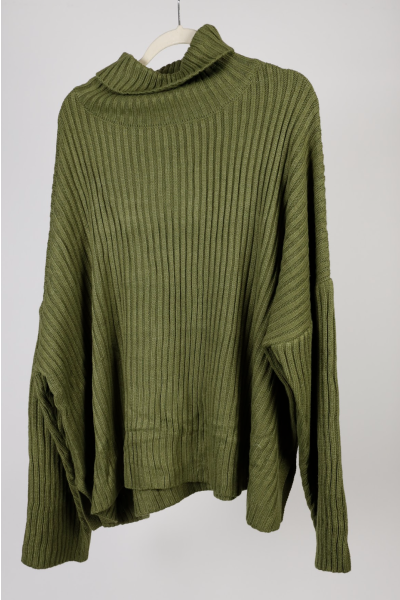The Label Green Women’s Turtle Neck